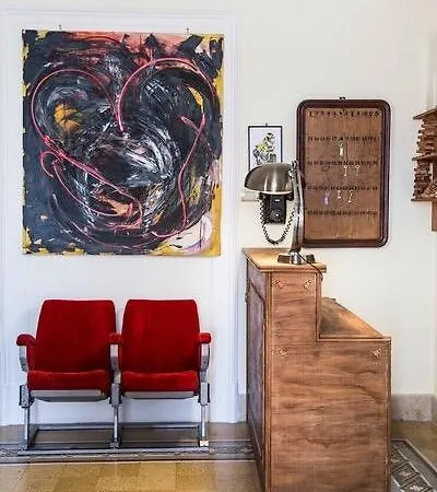 Lendi Bed and breakfast 3*