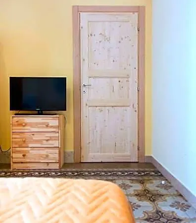 Lendi Nocleg ze śniadaniem Frattamaggiore